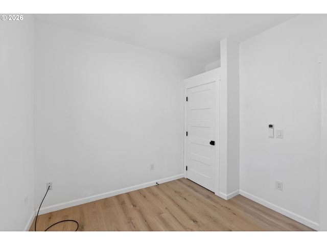 211 ETHEL St, Oregon City, OR 97045