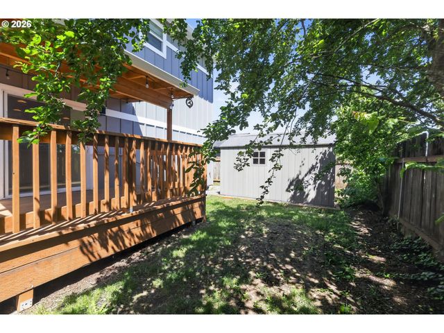 211 ETHEL St, Oregon City, OR 97045