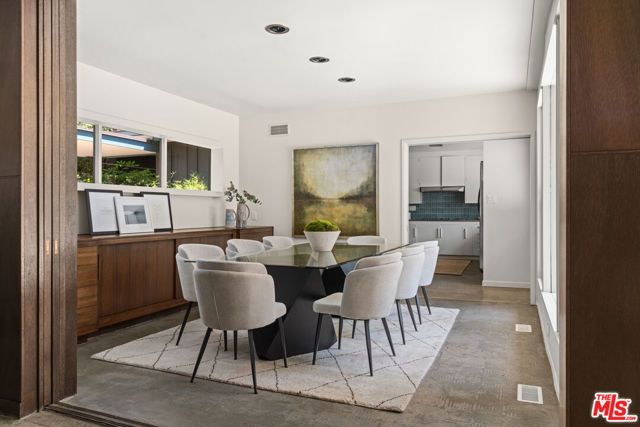 1234 Woodland Drive, Santa Paula, CA 93060