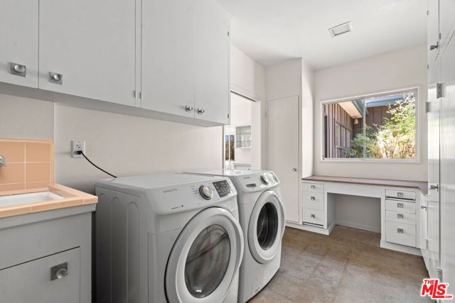 1234 Woodland Drive, Santa Paula, CA 93060