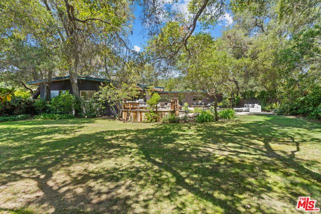 1234 Woodland Drive, Santa Paula, CA 93060