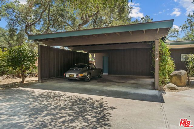 1234 Woodland Drive, Santa Paula, CA 93060