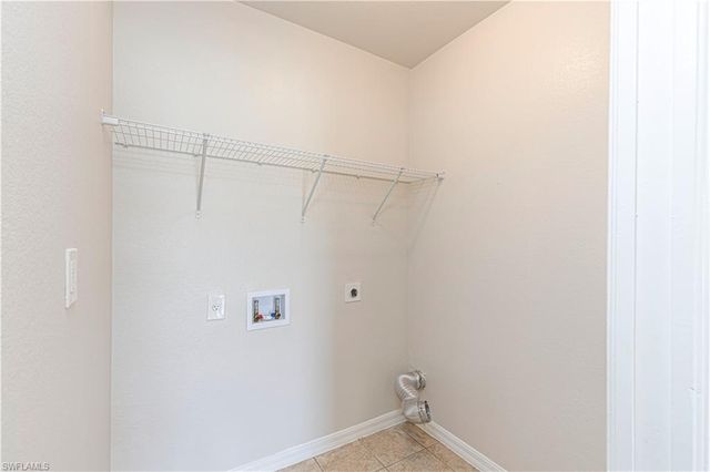 713 Cardinal ST E, Lehigh Acres, FL 33974