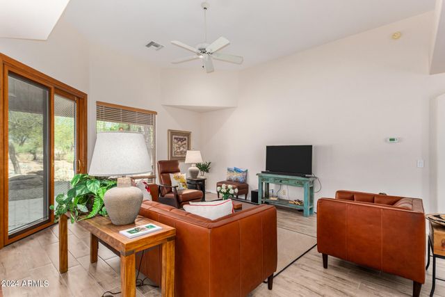 27422 N MONTANA Drive, Rio Verde, AZ 85263