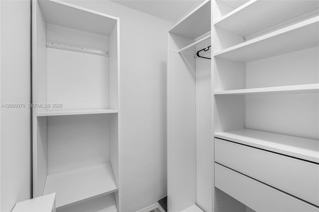 717 Espanola Way 110, Miami Beach, FL 33139