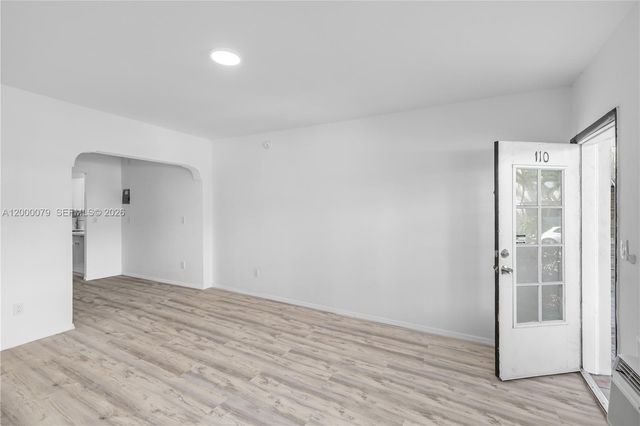 717 Espanola Way 110, Miami Beach, FL 33139