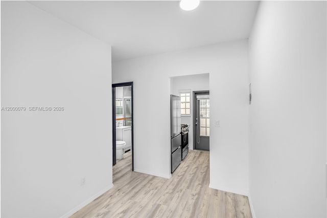 717 Espanola Way 110, Miami Beach, FL 33139