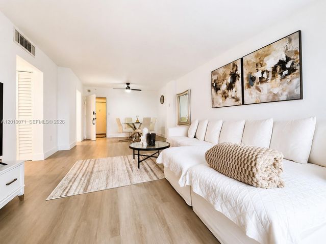400 Kings Point Drive 1224, Sunny Isles Beach, FL 33160
