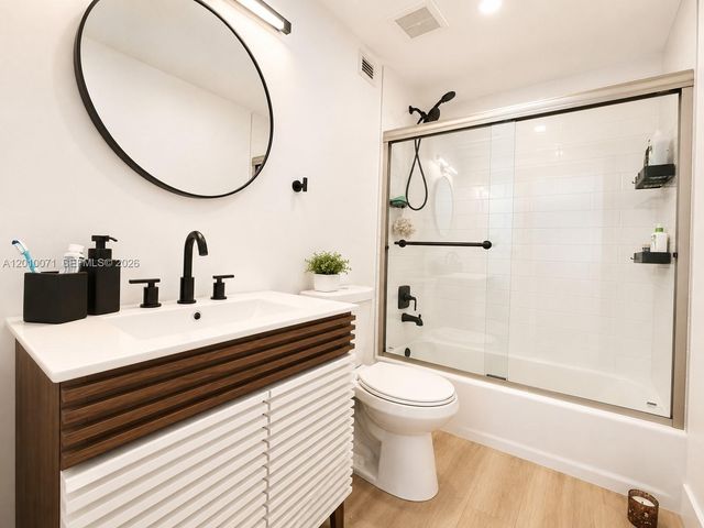 400 Kings Point Drive 1224, Sunny Isles Beach, FL 33160