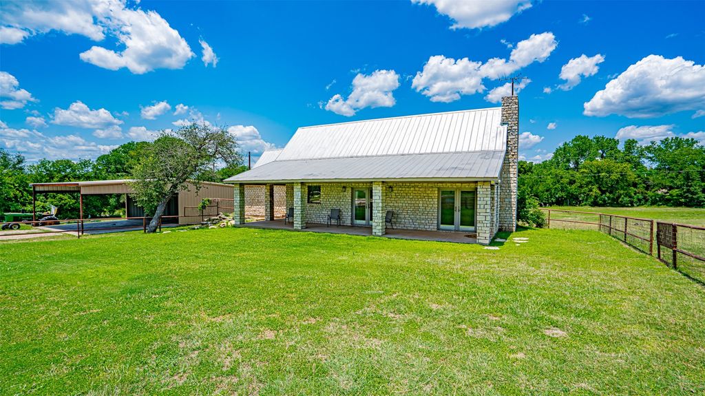 1330 County Road 306, Rainbow, TX 76077