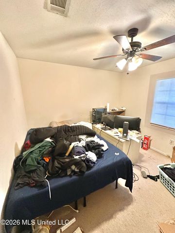 338 Venetian Way, Hattiesburg, MS 39401