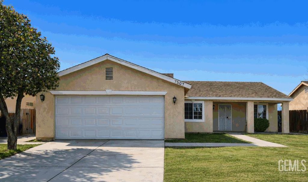 7507 Cross Glade Street, Bakersfield, CA 93307