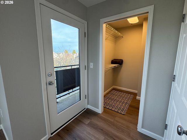 318 Ne ROBERTS Ave 308, Gresham, OR 97030