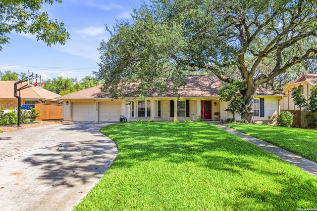 13119 HILL FOREST ST, San Antonio, TX 78230