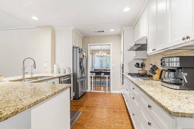 13119 HILL FOREST ST, San Antonio, TX 78230