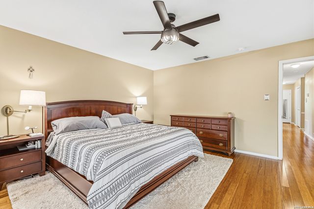 13119 HILL FOREST ST, San Antonio, TX 78230