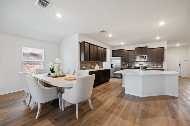 307 Warbler Way, Caddo Mills, TX 75135
