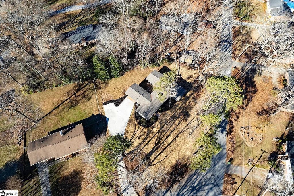 180 Lanewood Drive, Greenville, SC 29607