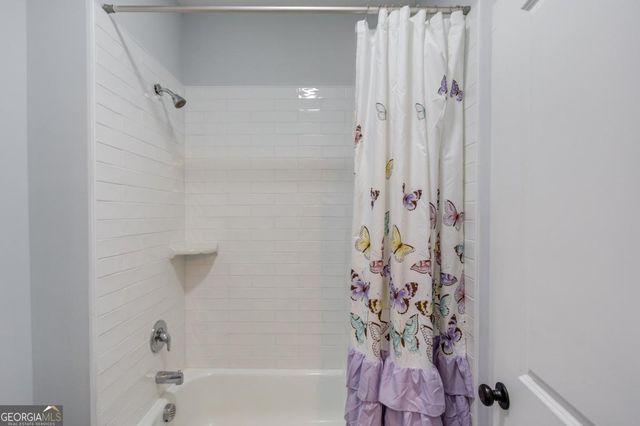 6444 Point Twenty Two, Gainesville, GA 30506