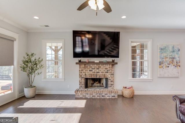6444 Point Twenty Two, Gainesville, GA 30506