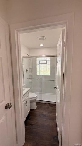 10115 Toelle Lane, St Louis, MO 63137