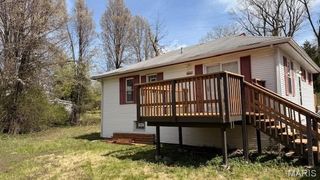 10115 Toelle Lane, St Louis, MO 63137