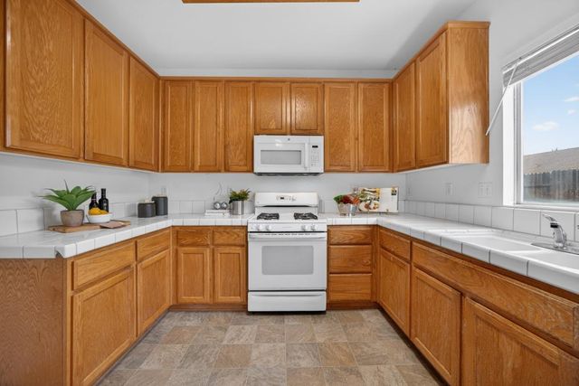 3380 Aleutian Island St, West Sacramento, CA 95691