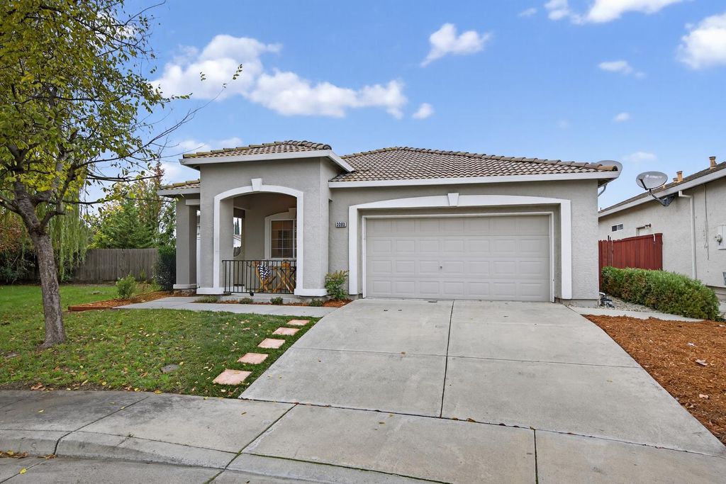 3380 Aleutian Island St, West Sacramento, CA 95691