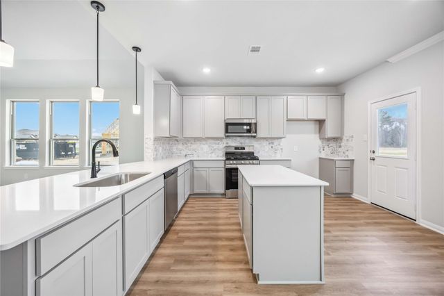 520 Barton Place Drive, Tarkington, TX 77327