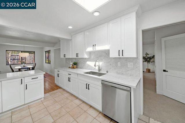 196 Wilkie Dr, Walnut Creek, CA 94598