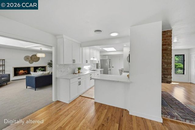 196 Wilkie Dr, Walnut Creek, CA 94598