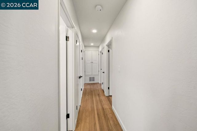 196 Wilkie Dr, Walnut Creek, CA 94598