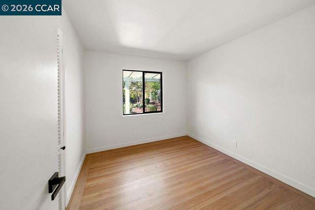 196 Wilkie Dr, Walnut Creek, CA 94598