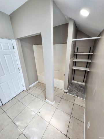 436 E Taber Street, Fort Wayne, IN 46803