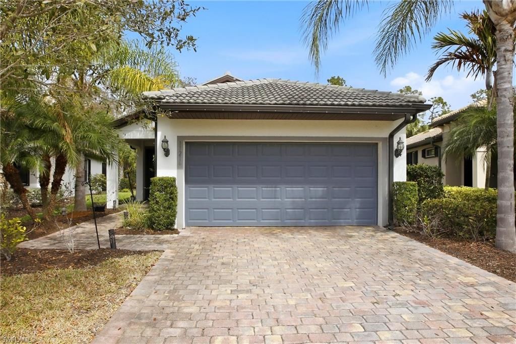 11216 Carlingford RD, FORT MYERS, FL 33913 — exterior