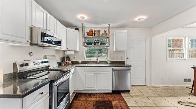 2971 Valley Ridge Drive, Decatur, GA 30032