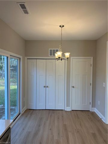 123 Creekside Drive, Mocksville, NC 27028