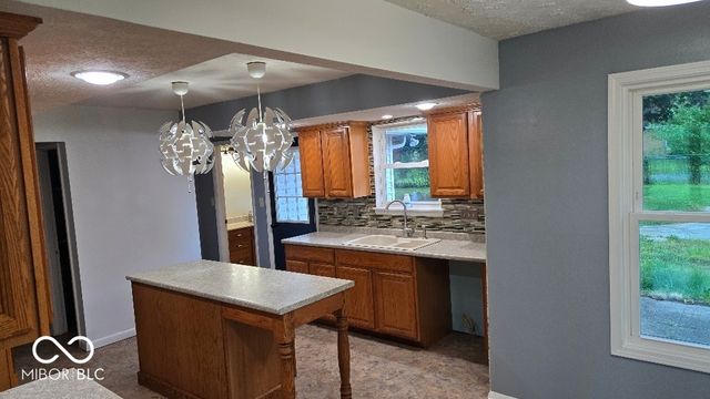 11965 Cable Drive, Indianapolis, IN 46236