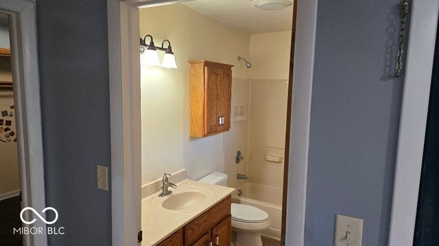 11965 Cable Drive, Indianapolis, IN 46236