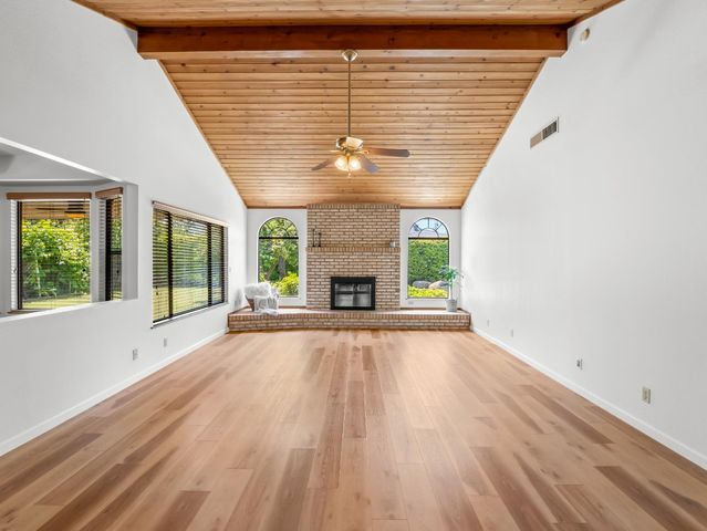 6461 N San Pedro Avenue, Fresno, CA 93711