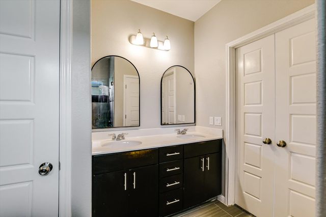 1401 Little Elm TRL 205, Cedar Park, TX 78613