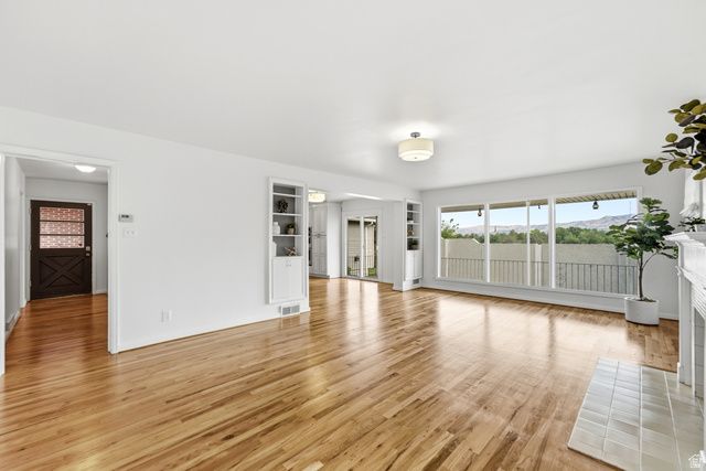 1925 E HILLCREST AVE, Salt Lake City, UT 84106