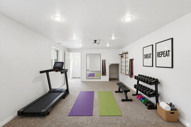 1925 E HILLCREST AVE, Salt Lake City, UT 84106