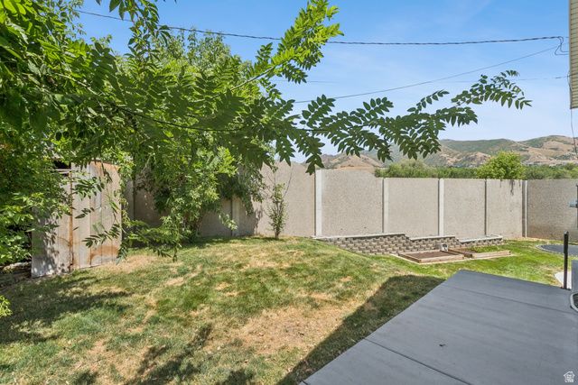 1925 E HILLCREST AVE, Salt Lake City, UT 84106