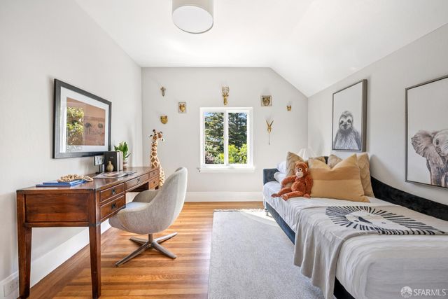 1819 8th Avenue, San Francisco, CA 94109