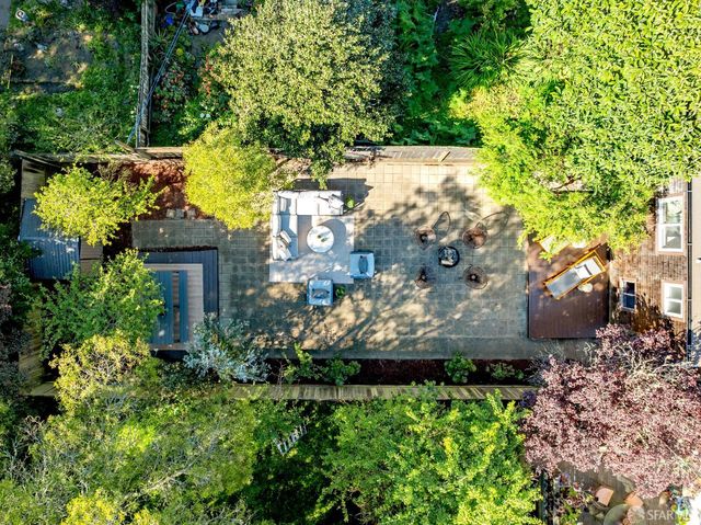 1819 8th Avenue, San Francisco, CA 94109