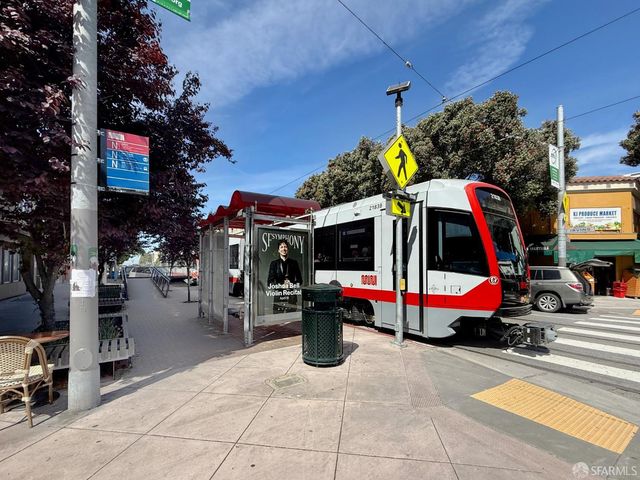 1819 8th Avenue, San Francisco, CA 94109