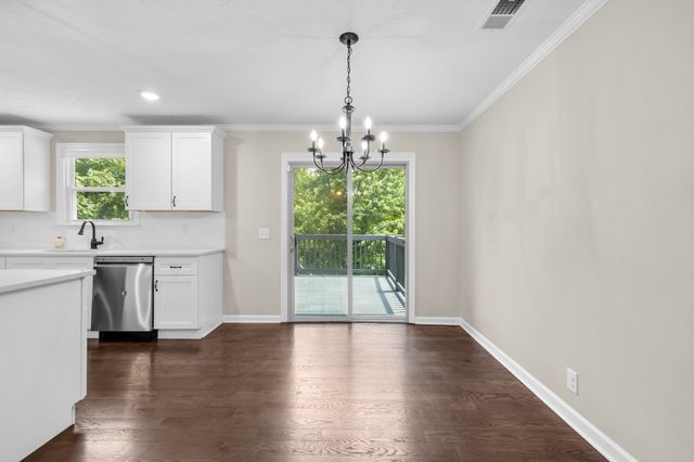 102 Walton Ct, Hendersonville, TN 37075