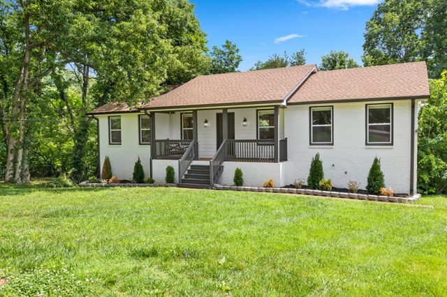 102 Walton Ct, Hendersonville, TN 37075