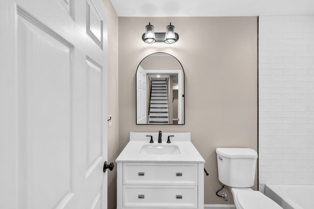 102 Walton Ct, Hendersonville, TN 37075